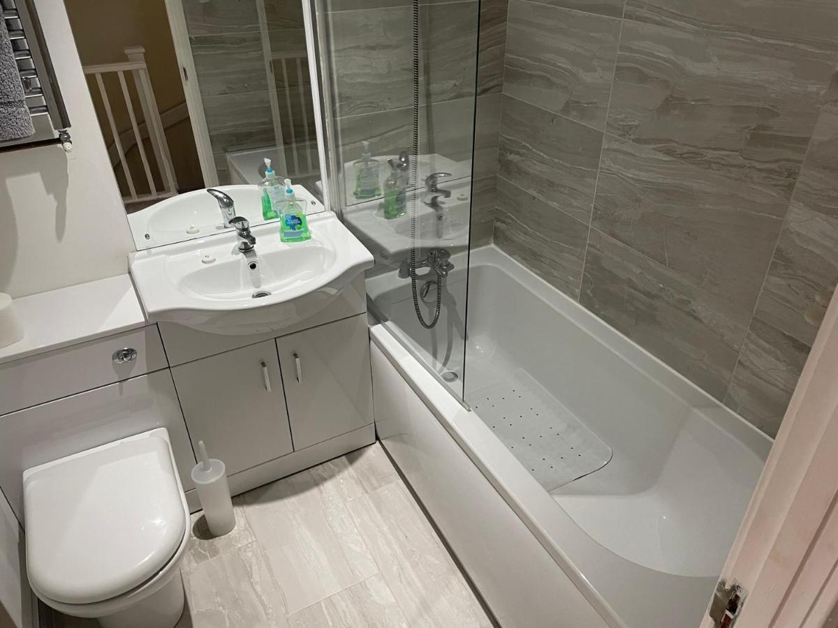 The Swallows Popular Location 3 Bedroom House Free Wi-Fi And Sky Tv In All Rooms Rough Close Luaran gambar